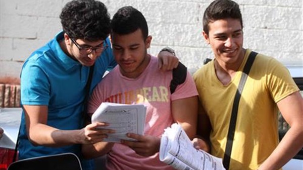 عاجل… تداول أسئلة امتحان اللغة الفرنسية عبر التليجرام