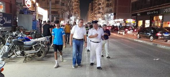 خلال جولة ليلية.. محافظ الشرقية يتفقد شوارع مدينة الزقازيق لمتابعةأعمال النظافة
