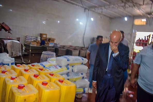 وكيل وزارة الصحة بالشرقية على رأس حملة للرقابة على الأغذية ويغلق ٣ مصانع