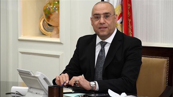 وزير الإسكان يصدر قرارا بحركة ترقيات وتكليفات موسعة بأجهزة المدن الجديدة