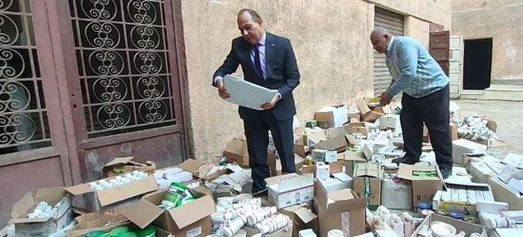 بيطري الشرقية يضبط 4547 عبوة دواء بيطري مخالفة في حملة تفتيشية على مراكز بيع الأدوية البيطرية بمركز الزقزيق