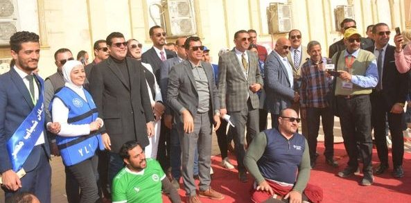 وزير الشباب والرياضة ونائب محافظ الشرقية يتفقدان الأنشطة الرياضية والثقافية والمشروعات الإستثمارية