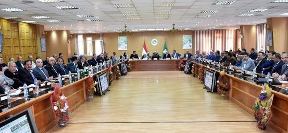 محافظ الشرقية : الإنتهاء من تحرير 11475 عقد لتقنين أراضي أملاك الدولة وترخيص 1666 اعلان