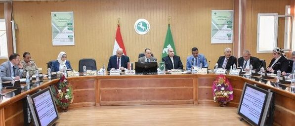 محافظ الشرقية يُؤكد على تنفيذ قرارات الإزالة الصادرة للعقارات والمباني الآيلة للسقوط ورفع الإشغالات