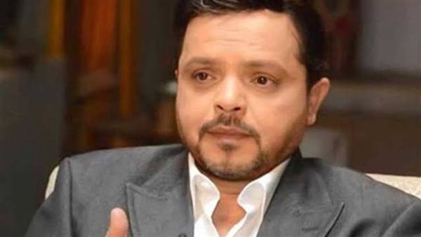 “ربنا يحفظ الطلاب المصريين”.. محمد هنيدي يعلق على الحرب بين روسيا وأوكرانيا