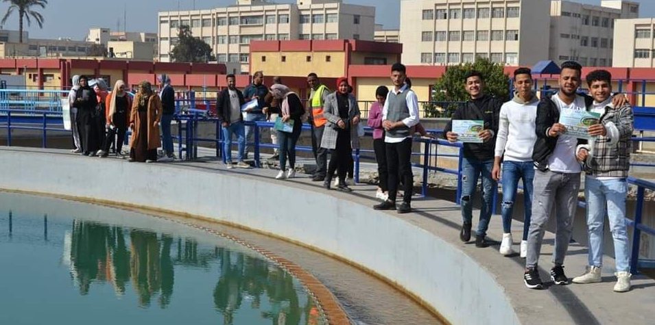 شركة مياه الشرب بالشرقية تنظم زيارة ميدانية لطلاب كلية التجارة لمحطة مياه الزقازيق