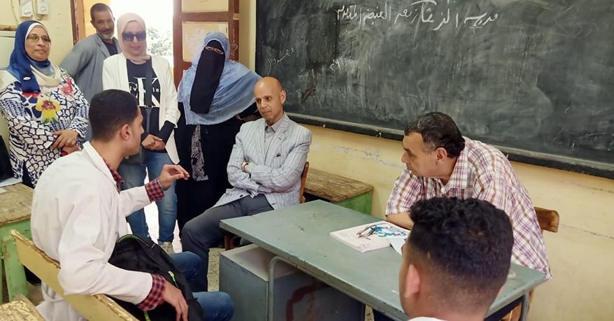 وكيل وزارة الصحة بالشرقية يتابع الاختبار الشفوي لتلاميذ المدارس الثانوية للتمريض بالمحافظة