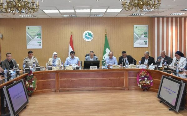 محافظ الشرقيةيُهنئ الرئيس بعيد الأضحى وثورة30 يونيو