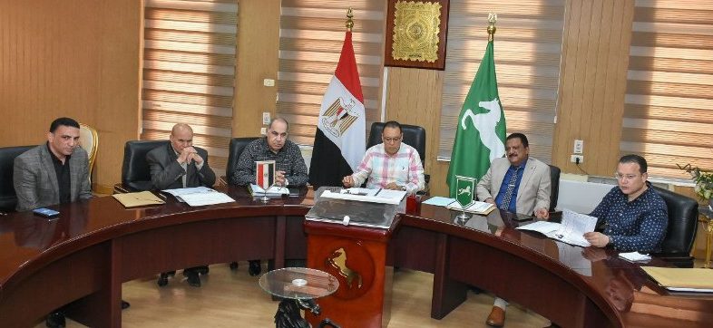 محافظ الشرقية يترأس لجان تعيين وظائف قيادية بالتعليم والتنظيم والإدارة والشباب
