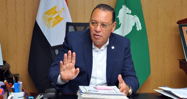 إدارة الحوكمةبالشرقية تقوم بالمرور على المنشآت الخدمية بمراكز الزقازيق و ههيا و أولاد صقر