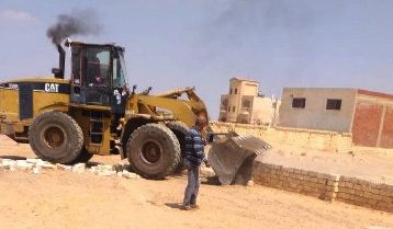 إزالة 44 حالة تعدي على مساحة 7 آلاف و 119متر مباني و2 فدان و 17 قيراط بمحافظةالشرقية
