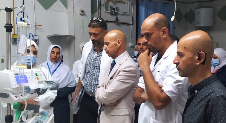وكيل وزارة الصحة بالشرقية يتفقد الخدمات الطبية بمستشفى أبوحماد المركزي