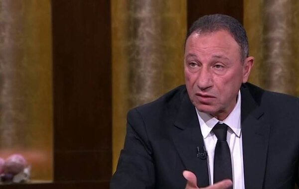 “الخطيب” يوجه رسالة شديدة اللهجة للاعبي الأهلي والجهاز الفني بمران الفريق