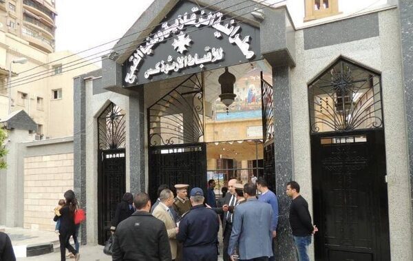 غراب يُشيد بالإجراءات الإحترازية لمطرانية الزقازيق ومنيا القمح لفتح الكنائس تدريجيا أمام المصلين