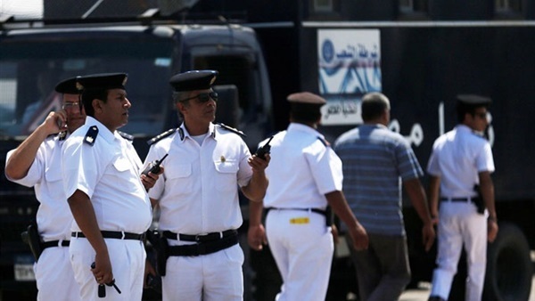 قوات الشرطة تسيطر على مشاجرة بمولين تجاريين في مدينة نصر