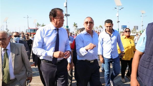 محافظ الإسكندرية يكشف تفاصيل حريق كارفور ومكالمة رئيس الوزراء.. فيديو