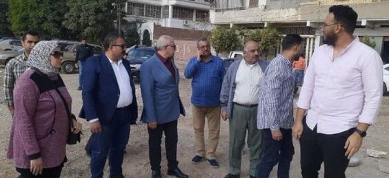 محافظ الشرقية يأمر برصف وتطوير شارع تقسيم المعلمين وتفريعاته الموازي للسكة الحديد بالزقازيق