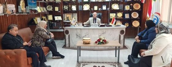 وكيل صحةالشرقية يستقبل رئيس الإدارة المركزية للتمريض بالوزارة في زيارة إشرافية للمحافظة