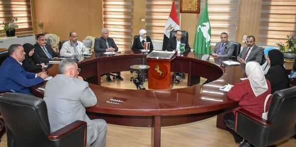 محافظ الشرقية يؤكد على ضرورة الإعداد الجيد للشباب وتدريبهم لتلبية إحتياجات سوق العمل