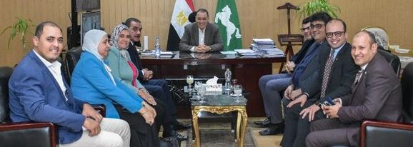 محافظ الشرقية يلتقي بعدد من أعضاء البرلمان لإستعراض وحل مشاكل المواطنين