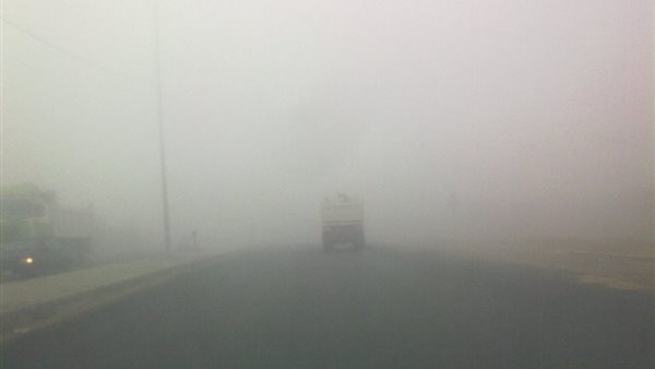 الأرصاد الجوية.. 10 نصائح لتفادي مخاطر الشبورة المائية أثناء القيادة
