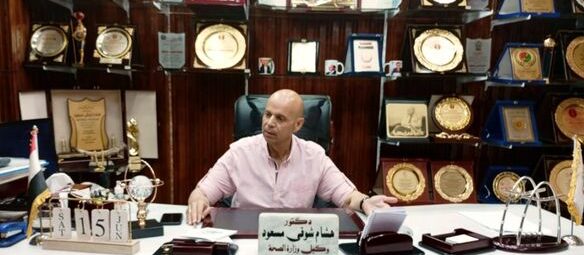 اجتماعات متتالية لوكيل وزارة الصحة بالشرقية بمديري الإدارات الفنية والصحية