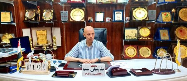اجتماعات متتالية لوكيل وزارة الصحة بالشرقية مع مديري الإدارات الفنية بالمديرية