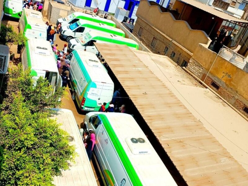صحة الشرقية تقدم الخدمة لأكثر من ٢٦٠٠ مريض بالقافلة الطبية بقرية صان القبلية بصان الحجر