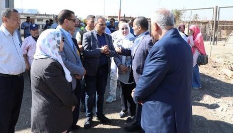 محافظ الشرقية يتفقد مشروع توسعات محطة معالجة صرف صحي الزنكلون