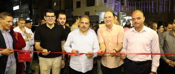 محافظ الشرقية يفتتح معارض (أهلاً مدارس) بمدينة الزقازيق