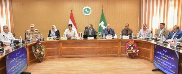 محافظ الشرقية يعقد إجتماعاً لإستعراض التجهيزات اللازمة لإنطلاق مهرجان الشرقية للخيول العربية