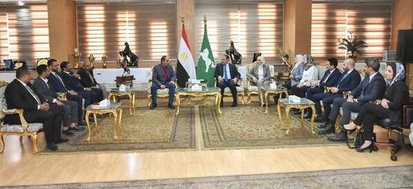 محافظ الشرقية يلتقي وفداً من مؤسسة مصر الخير وبنك قطر الوطني لبحث وتعزيز أوجه التعاون