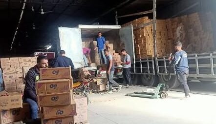 تموين الشرقبة : ضبط 21 طن و 44 كيلو منظفات مجهولة المصدر داخل مخزن بالزقازيق
