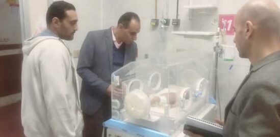 وكيل صحة الشرقية: يتفقد مستشفى أبوحماد المركزي ويجازي طبيب وتمريض الحضانات بها