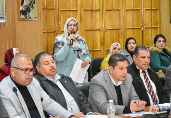 تنفيذي الشرقية يستعرض موقف المتغيرات المكانية وأملاك الدولة والإعلانات والتصالح في مخالفات البناء