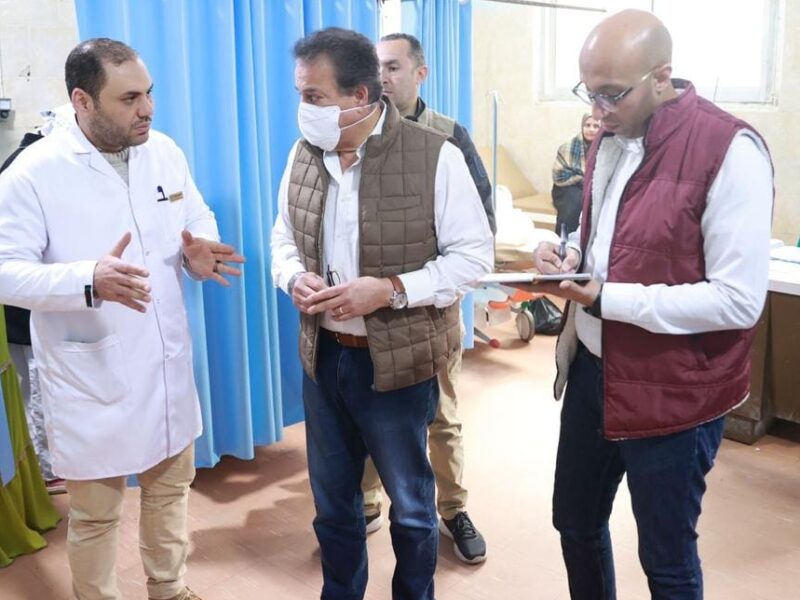 وزير الصحة :تشكيل لجنة لتحقيق الاستفادة من المبنى الجديد بمستشفى منيا القمح