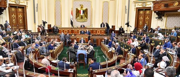 النواب يوافق على مكافأة تعادل الأجر الكامل مع استمرار المعاش للأستاذ المتفرغ