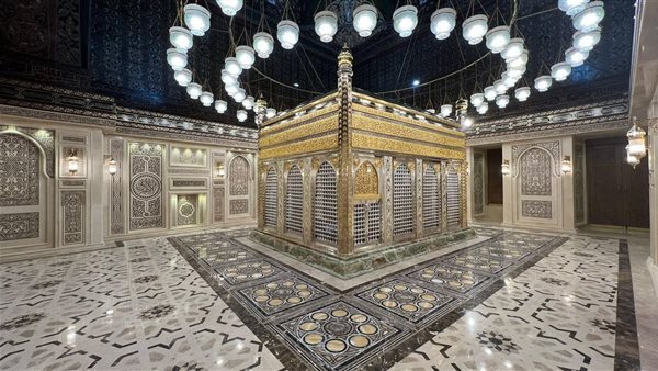 8 رسائل من «الأوقاف» عن دور مؤسسة مساجد في «مسجد الحسين»
