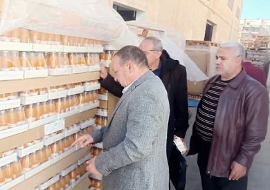 ضبط 240 ألف عبوة عصير مقلدة لعلامة تجارية شهيرة بالشرقية