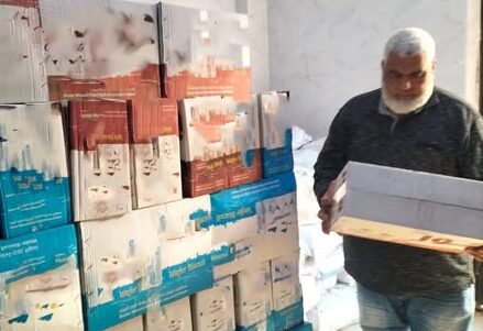 ضبط 2 طن دقيق فاخر و 75 ألف عبوة بسكويت ومواد غذائية مجهولة المصدر بمركز بلبيس