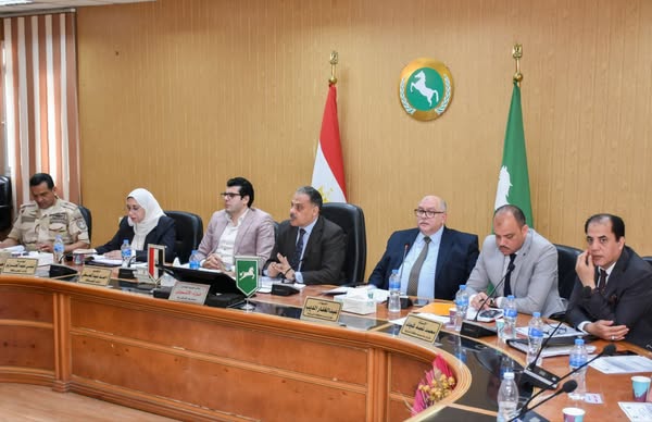 تنفيذي الشرقية يُناقش الخطة الإستثمارية والموحدة للعام المالي 2024 / 2025 م
