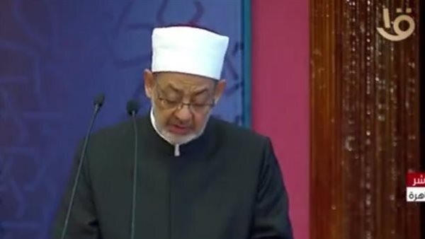 الإمام الأكبر: بيت العائلة المصرية ثمرة تفاهم عميق بين الأزهر والكنيسة
