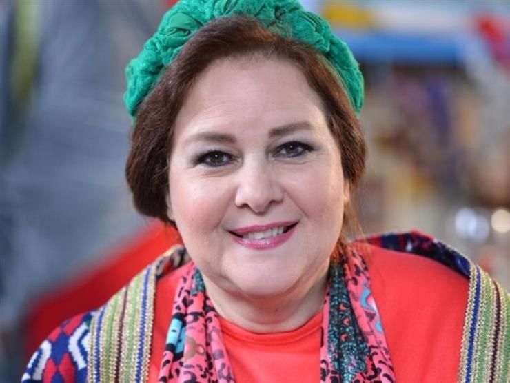 تفاصيل جديدة عن حالة الفنانة دلال عبد العزيز