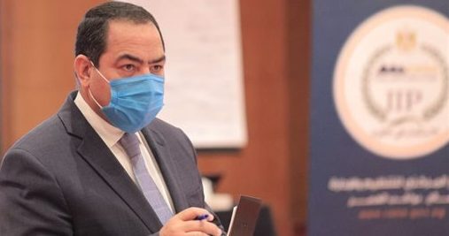 رئيس الجهاز المركزي للتنظيم والإدارة: حددنا حجم العجز في المعلمين..