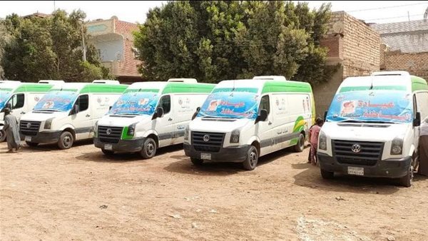 الصحة: إطلاق 12 قافلة طبية في المحافظات اليوم ضمن «حياة كريمة» بالمجان