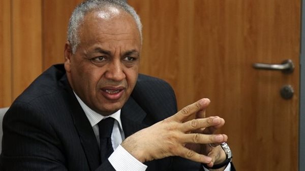 مصطفى بكري يكشف حقيقة التعديلات الوزارية وحركة المحافظين