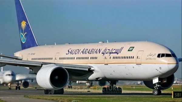 «الخطوط السعودية» تمنح المسافرين تأشيرة دخول المملكة لمدة 4 أيام