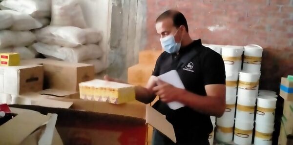 غلق ١٨ منشأة غذائية بالشرقية لعدم الالتزام بالاشتراطات الصحية