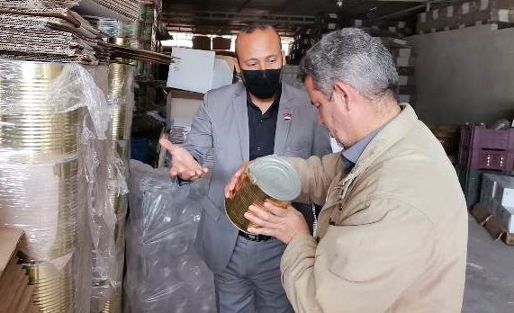 صحة الشرقية:غلق ٤ منشآت غذائية بالشرقية واعدام طن من الأغذية الفاسدة