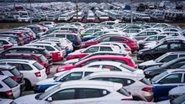 التنمية المحلية تكشف سبب تأجيل تصاريح إنشاء معارض السيارات